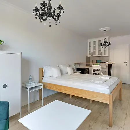 Grobla Centrum 5 By Grand